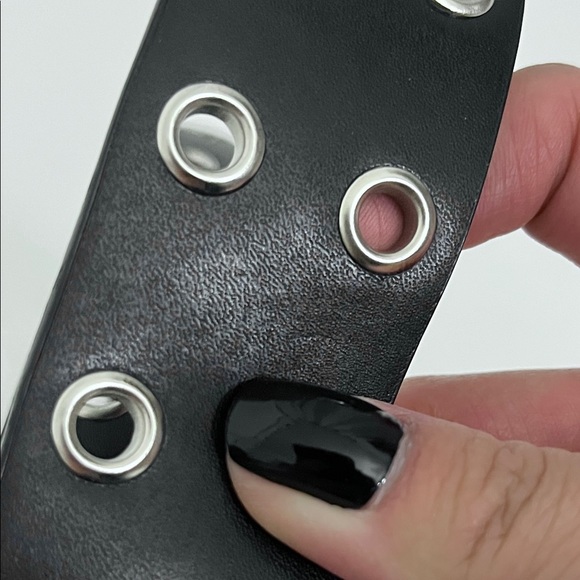 Vegan leather belt (bundle offer) - Picture 3 of 4